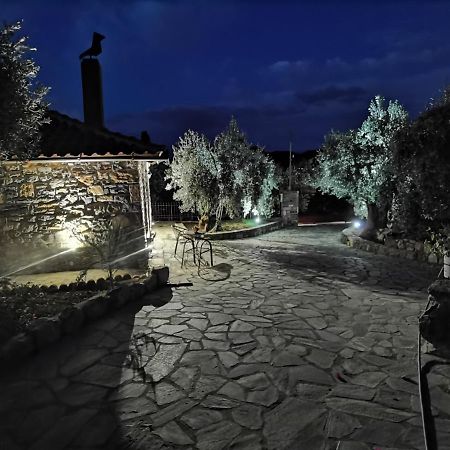 Elaion Thea2-Nies Villa Sourpi ภายนอก รูปภาพ